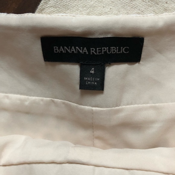 Banana Republic Lace Shorts Size 4 - Picture 3 of 8